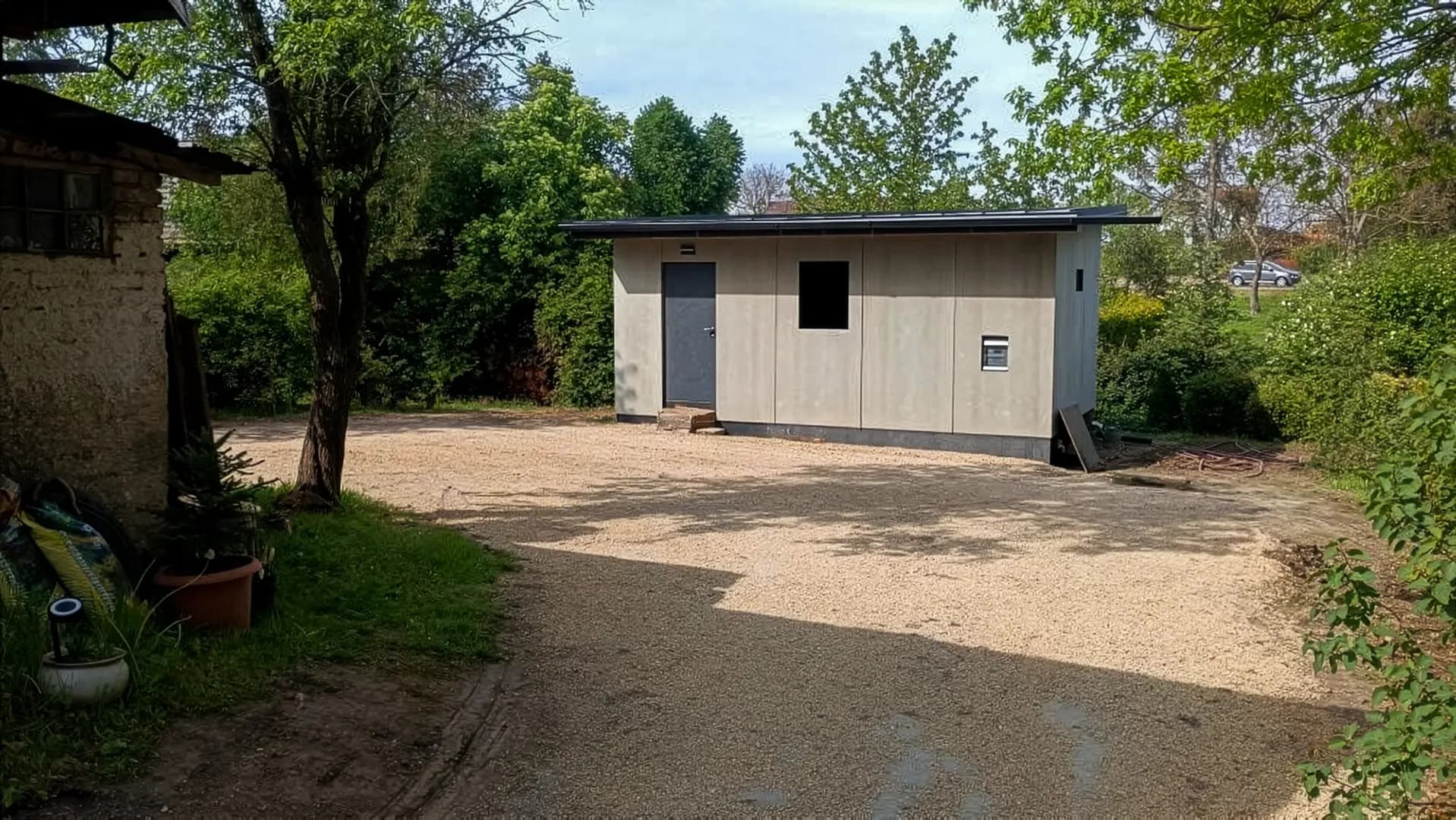 Zahradní domek s pultovou střechou